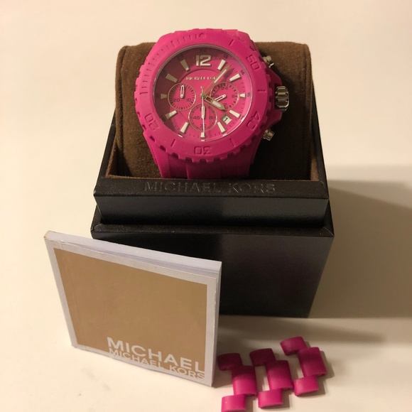Michael Kors Accessories - MICHAEL KORS WATCH
